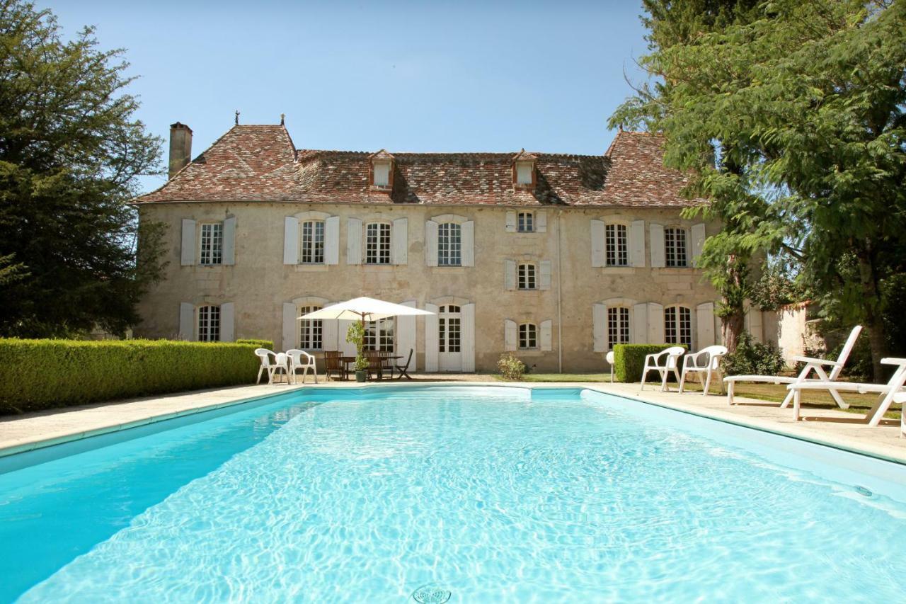 Chateau La Gentilhommiere Du Puits Notre-Dame 30 Rue De L'Eglise 24110 Saint Leon Sur L'Isle 外观 照片