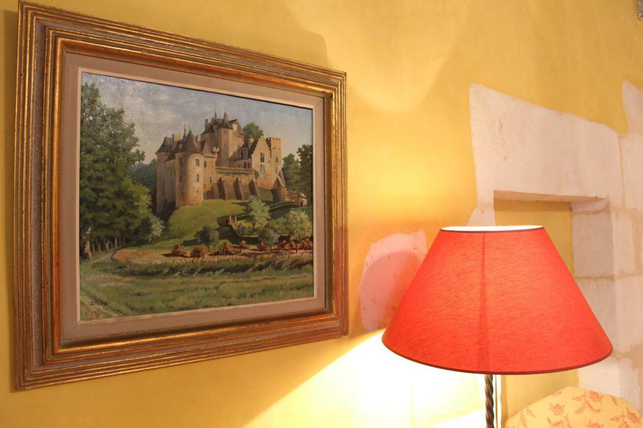 Chateau La Gentilhommiere Du Puits Notre-Dame 30 Rue De L'Eglise 24110 Saint Leon Sur L'Isle 外观 照片